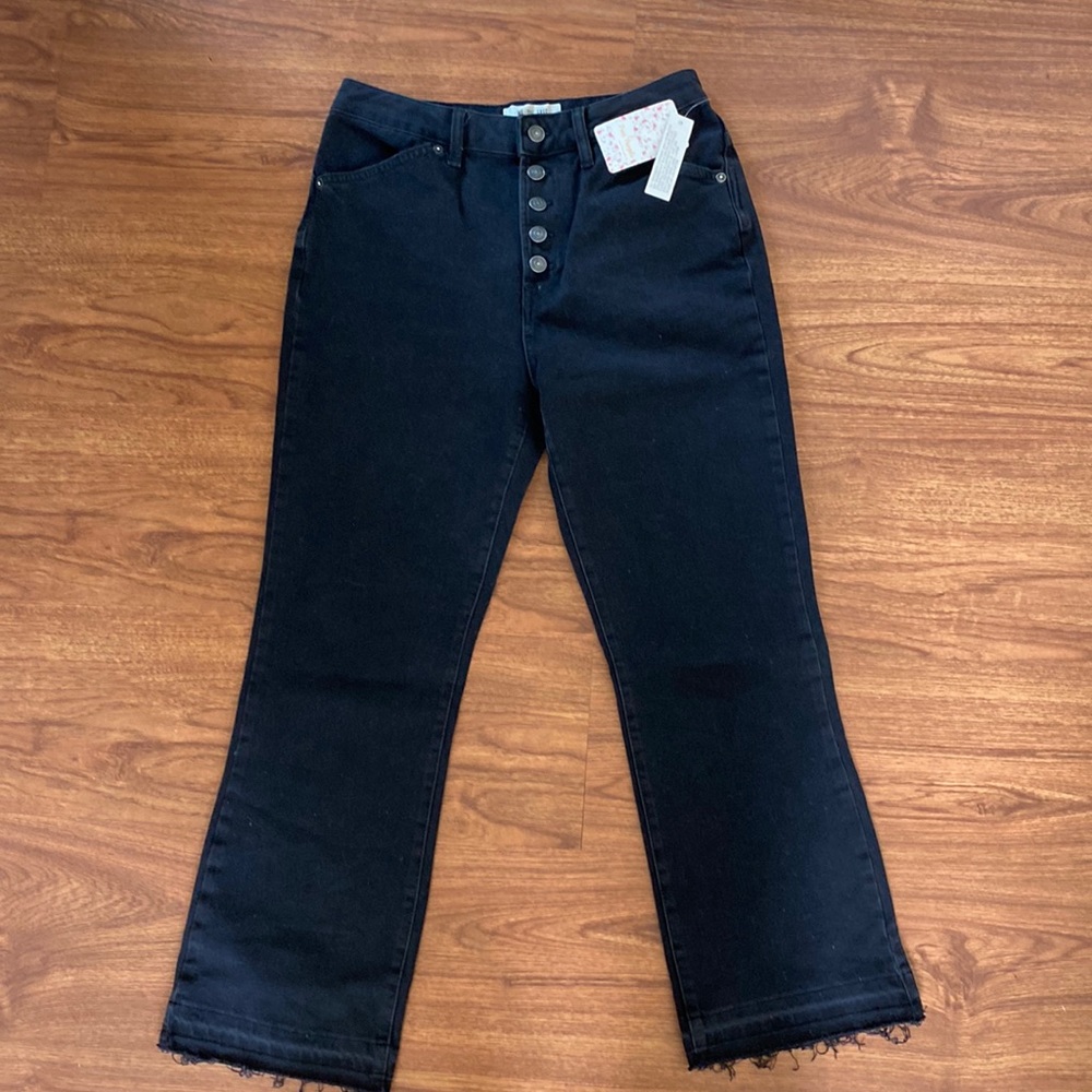 NWT Free People High Rise Button Fly Cropped Jeans in Black - Size 29